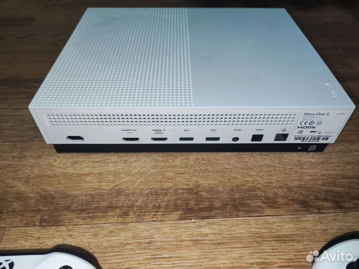 Xbox One s