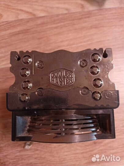 Башенный кулер от cooler master