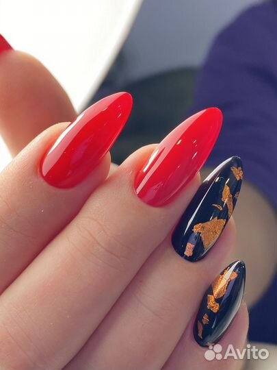 Маникюр и педикюр