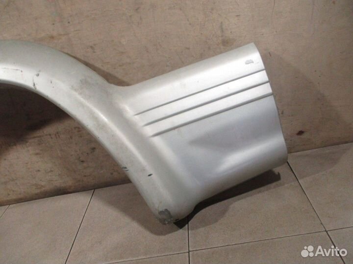 Накладка заднего крыла левого Mitsubishi Pajero 2