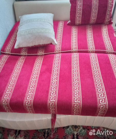 Угловой диван