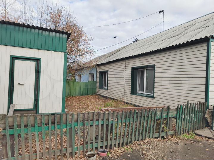 Дом 52 м² на участке 10 сот.