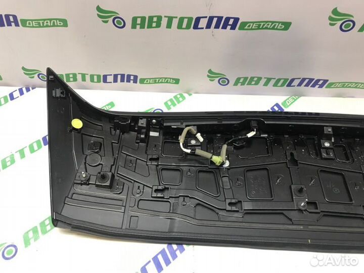 Спойлер крышки багажника задний Mazda 3Bp хетчбек