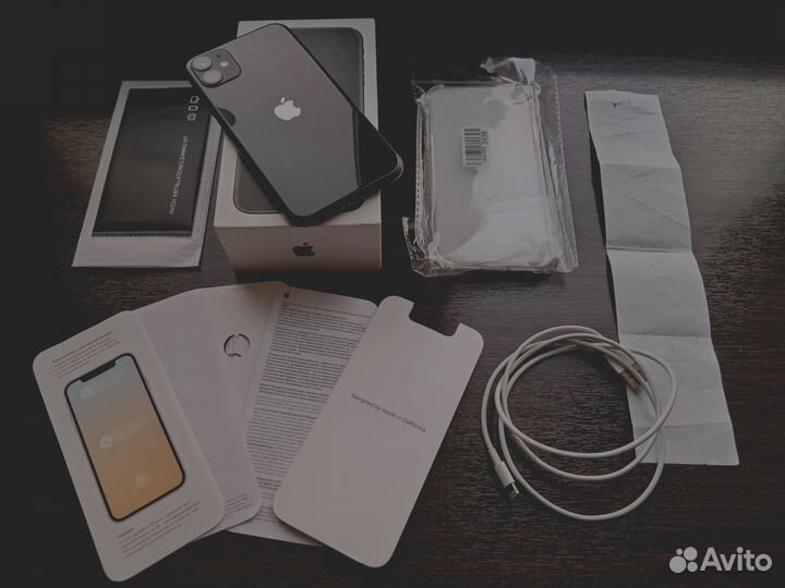 iPhone 11, 64 ГБ