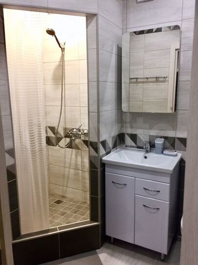 2-к. квартира, 54 м², 3/3 эт.