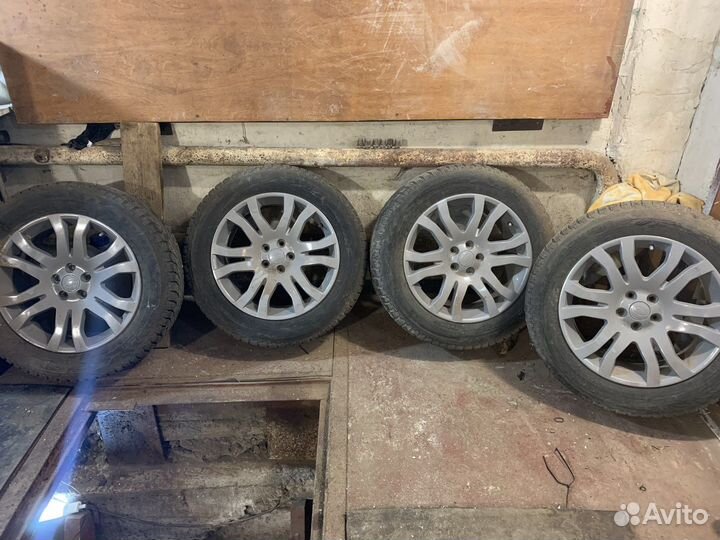 Nokian Tyres Hakkapeliitta 5 235/60 R18 107