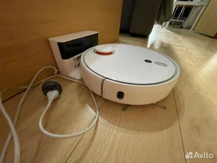 Робот-пылесос Xiaomi Vacuum Cleaner 1S