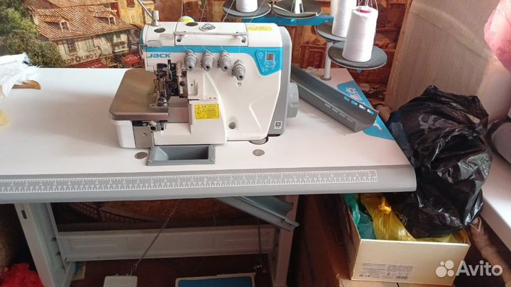 Швейная машинка оверлок jack новые
