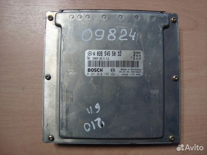 Блок управления двигателем W210 M611 A0285455032