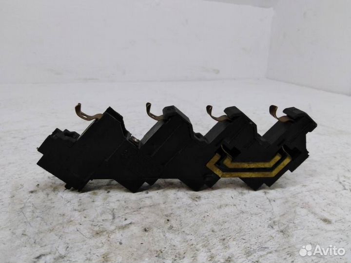 Блок предохранителей