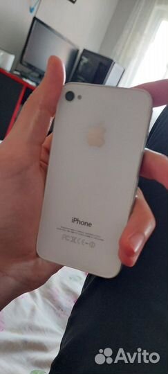 iPhone 4, 8 ГБ