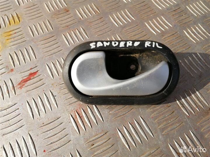 Ручка двери внутренняя Renault Sandero BS12 K7M