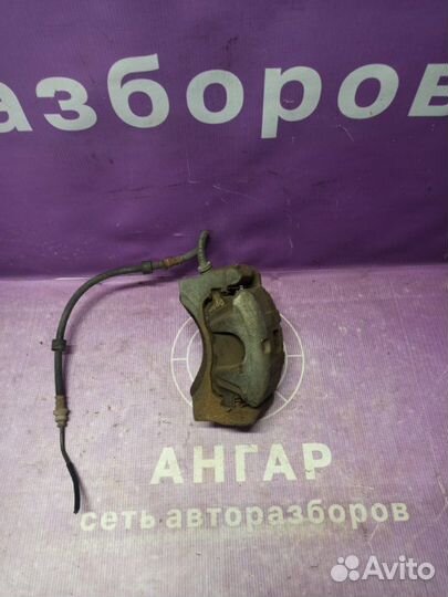 Суппорт тормозной передний правый Mitsubishi