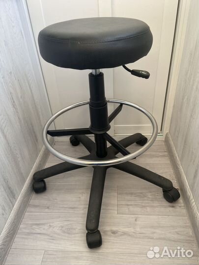 Барный стул