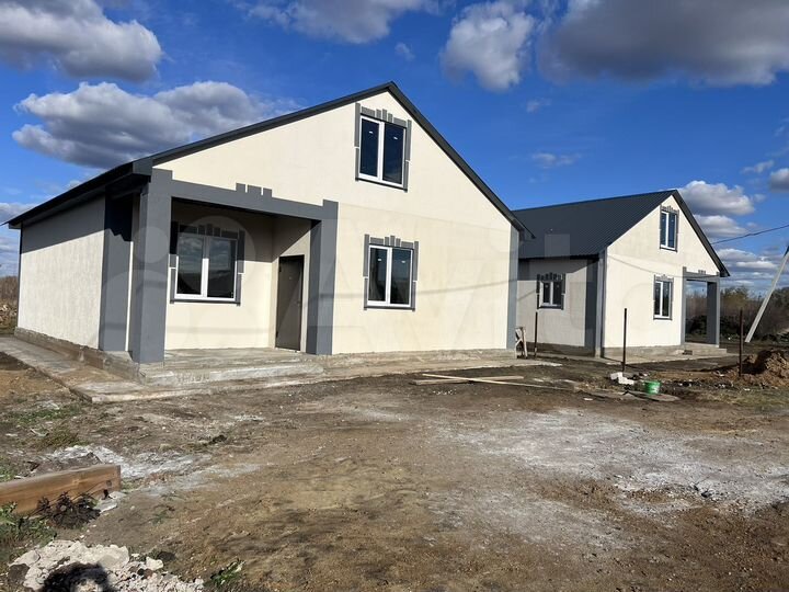 Дом 100 м² на участке 5 сот.