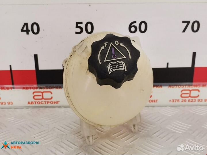 Бачок расширительный Citroen C4 Grand Picasso 2008