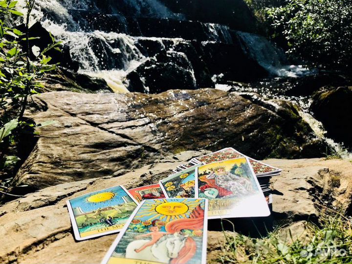 Услуги Таролога. Консультация на картах Тaрo