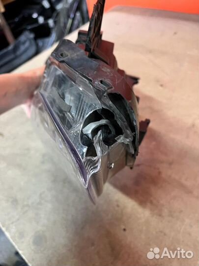 Фара правая передняя Kia Sportage 4