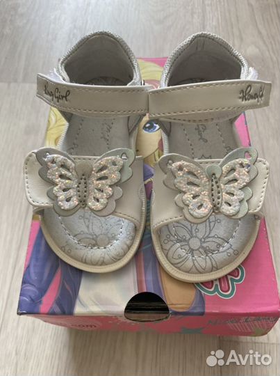 Сандали для девочки новые