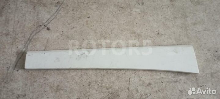 Накладка крыла прав. DAF XF 106 2015 1835032