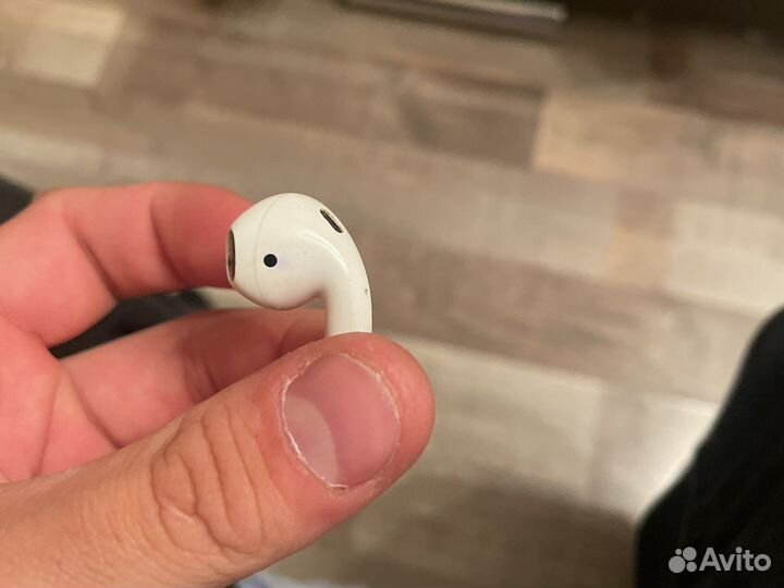 Airpods 1 наушник левый