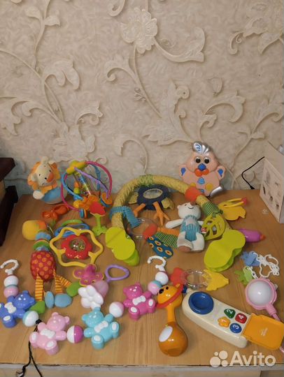 Погремушки игрушки пакетом или поштучно