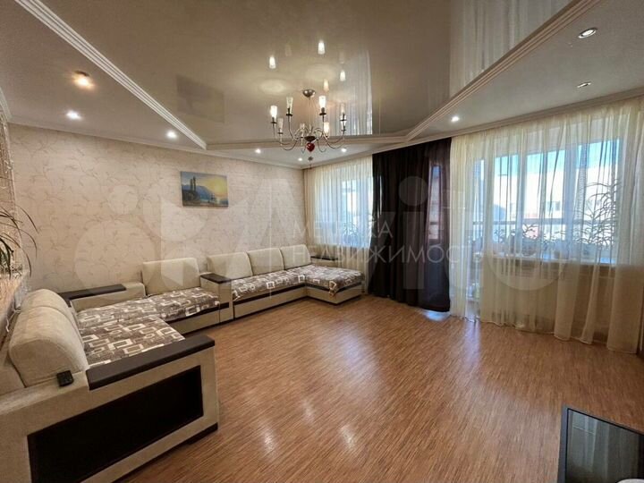 4-к. квартира, 110 м², 9/9 эт.