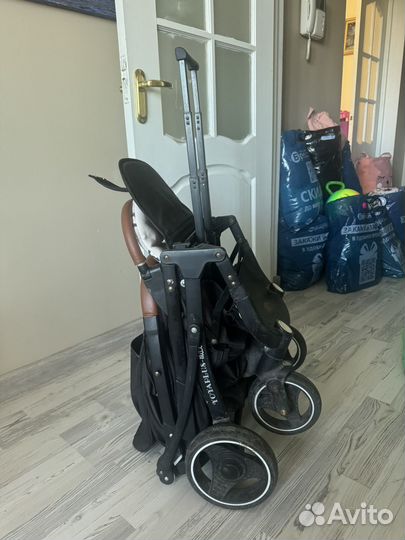 Прогулочная коляска yoya plus max