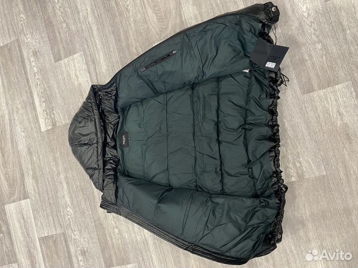 Пуховик мужской prada