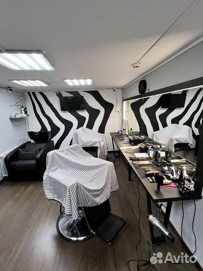 Окрашивание волос в салоне