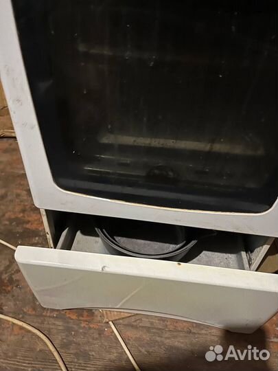 Газовая плита бу 4 конфорочная mora