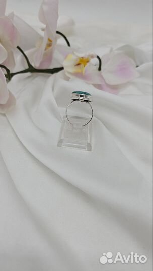 Кольцо овальная иск. бирюза р.19