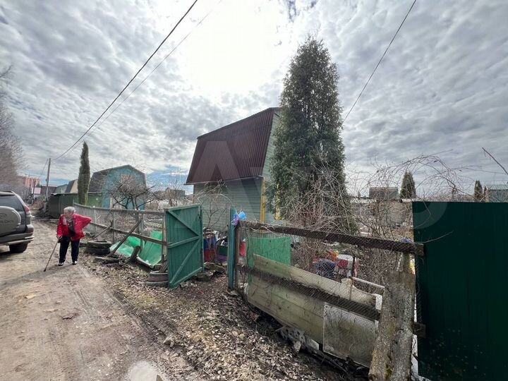 Дача 32 м² на участке 4 сот.