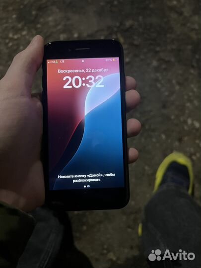 iPhone SE (2020), 128 ГБ