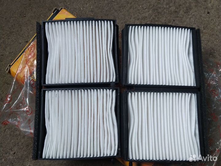 Салонный фильтр Mazda Familia