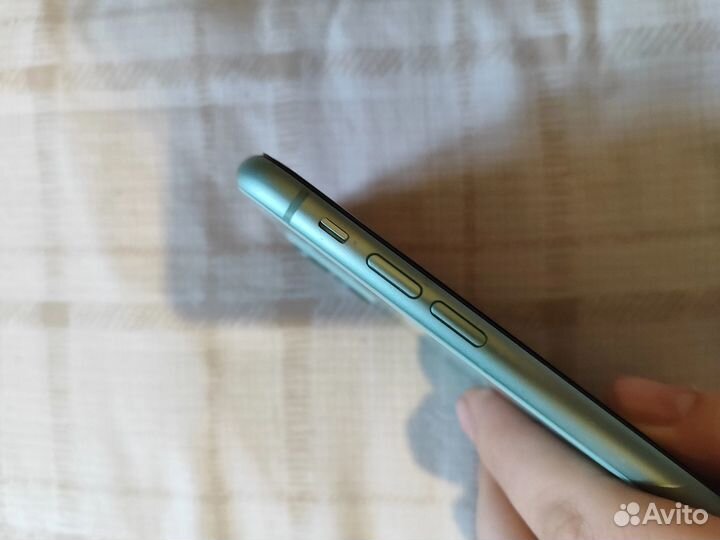 iPhone, 4 ГБ
