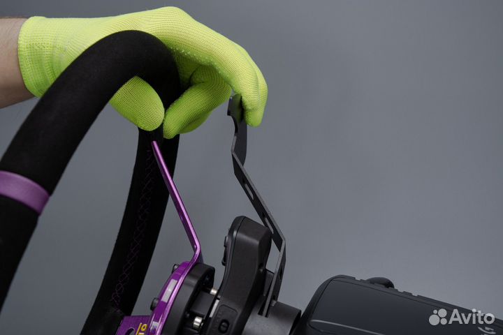 Лепестки на игровой руль Logitech для симрейсинга