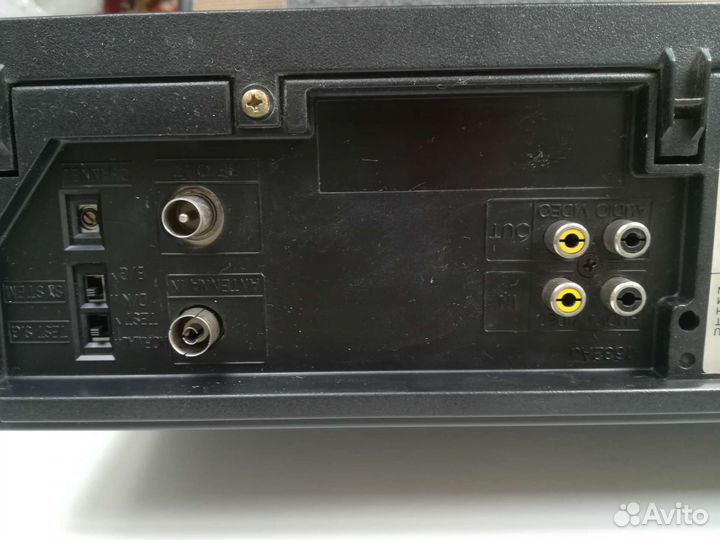 Видеомагнитофон sharp vc-v7b