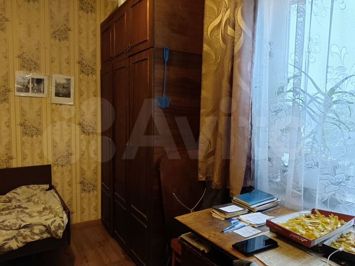 Доля в 2-к. квартире, 36,2 м², 2/5 эт.