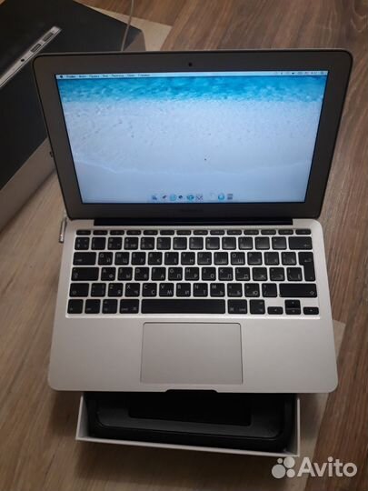 Apple MacBook Air 11