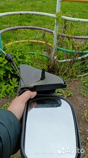 Боковое зеркало нива