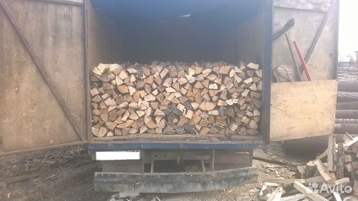 Дрова колотые (Газель). Дрова в камин