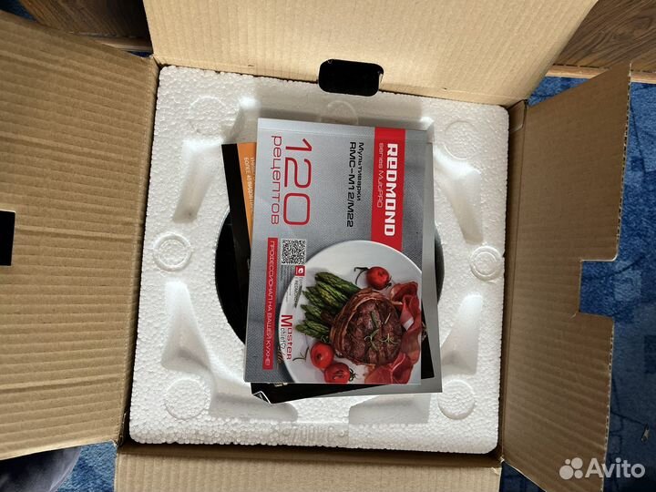 Мультиварка Redmond RMC M22 новая