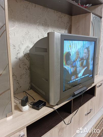 Телевизор panasonic Б/у
