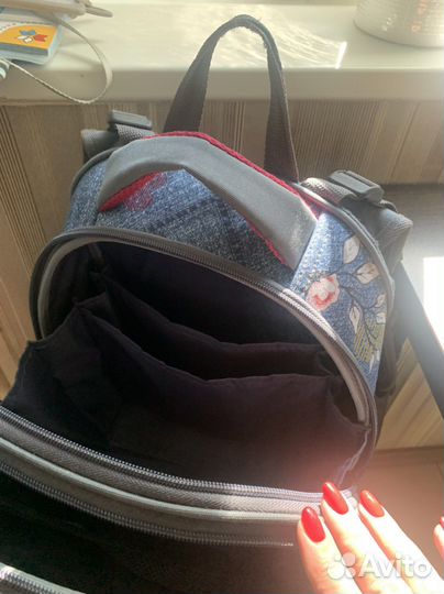 Рюкзак для девочки школьный ранец