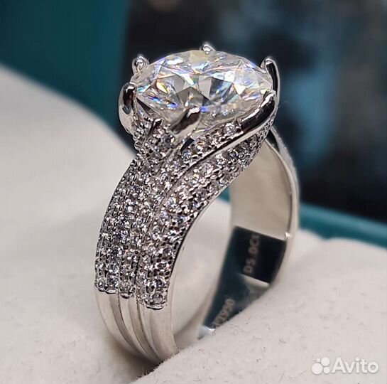 Кольцо с бриллиантом (муассанитом) 5ct