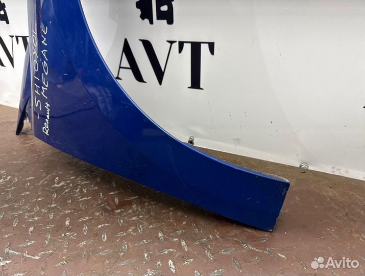 Крыло переднее правое Renault Megane 3