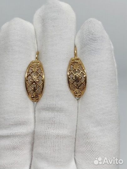 Золотые серьги