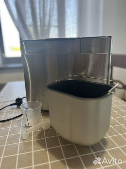 Хлебопечь Röndell RDE 1640