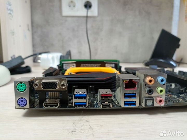 Asus b150 pro gaming d3 + celeron g3900